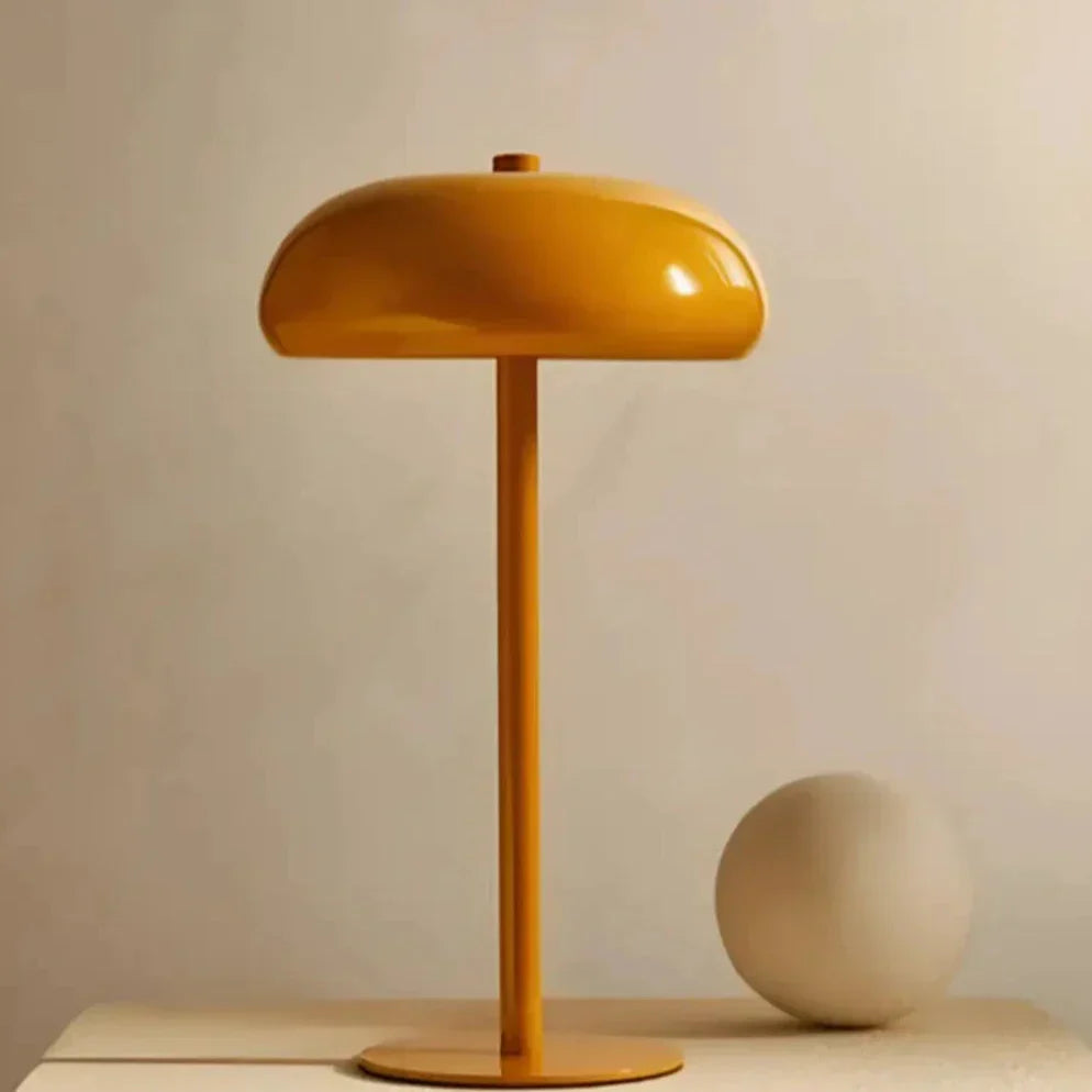 Strakke Retro Tafellamp